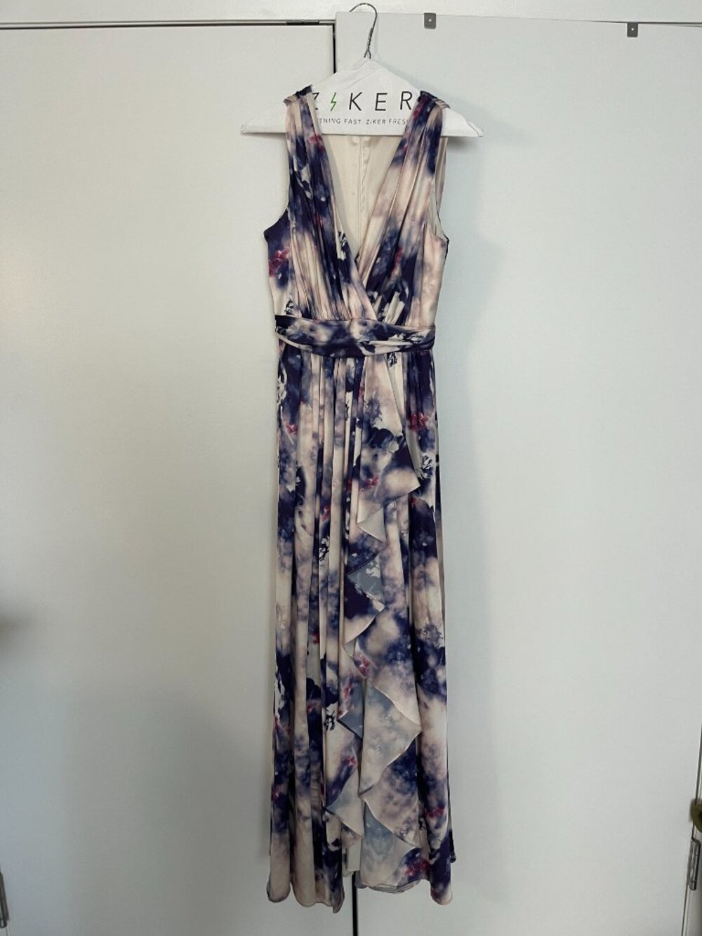 Badgley Mischka Formal Dress - Picture 7 of 9
